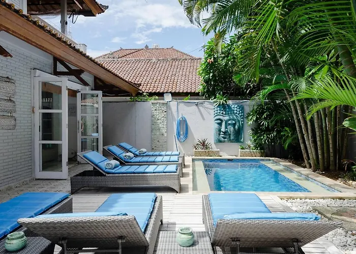 Tropical House - Garlic Lane *